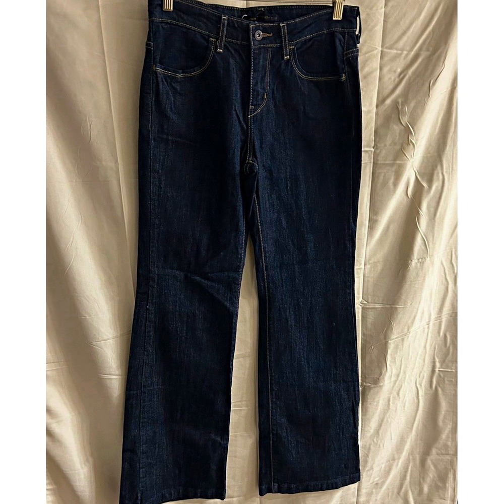 New size 8, dark denim Levi's flare leg jeans #1687*1.8